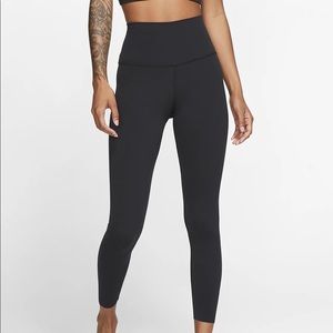 Nike dry fit jet black high waist legging